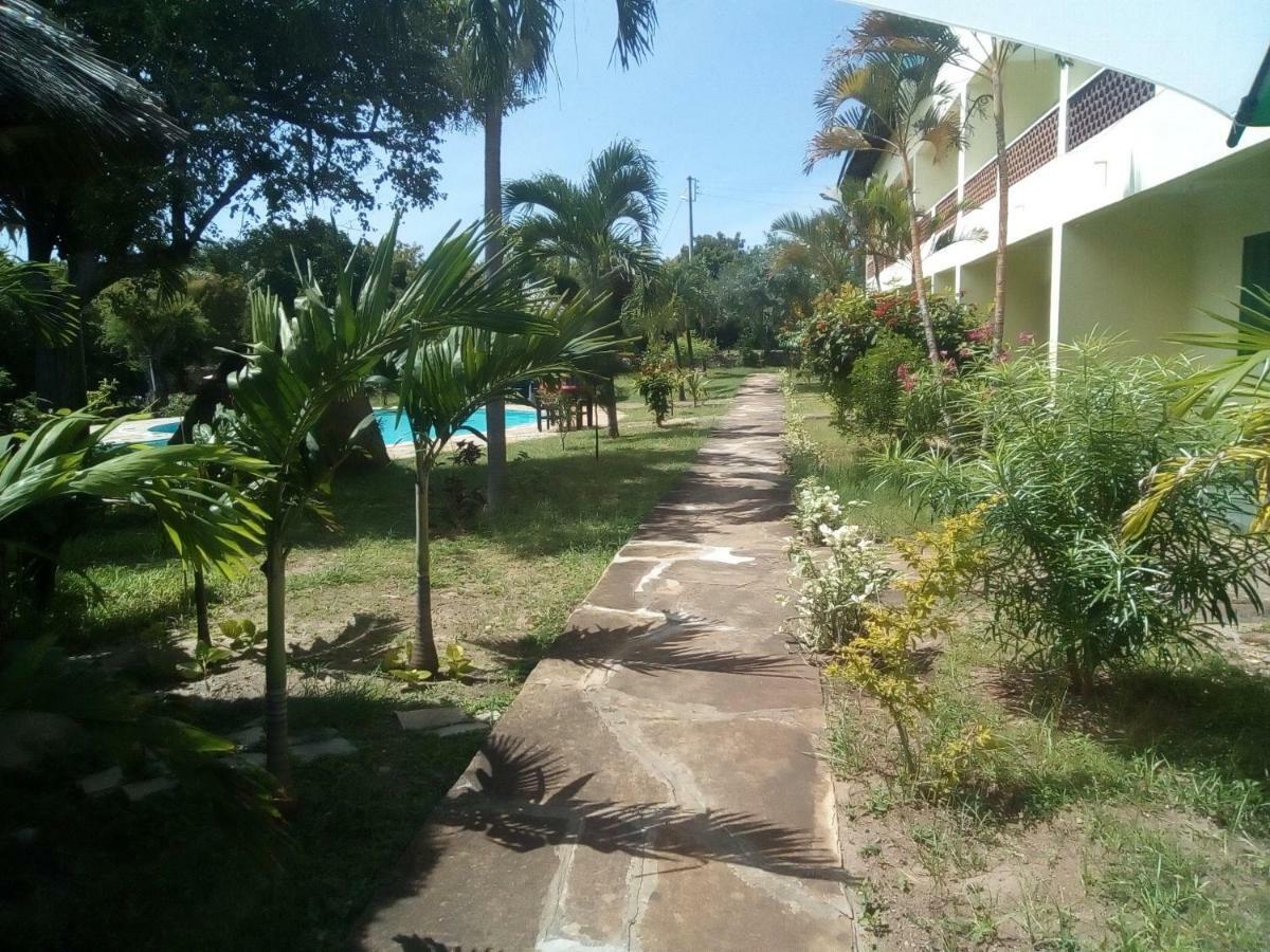 Ashari Hotel Shanzu Ngoại thất bức ảnh